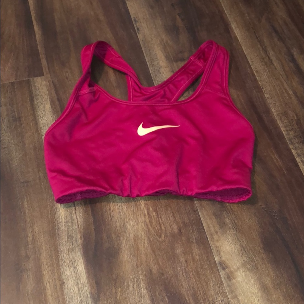Sports bra